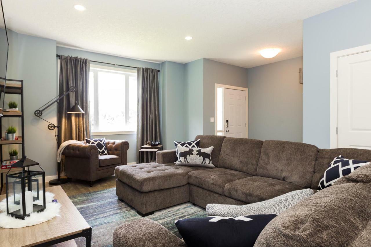 Mountain House Villa Edmonton Dış mekan fotoğraf